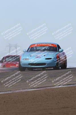 media/Oct-26-2025-CalClub SCCA (Sun) [[8ce1e69566]]/Group 5/Grapevine/